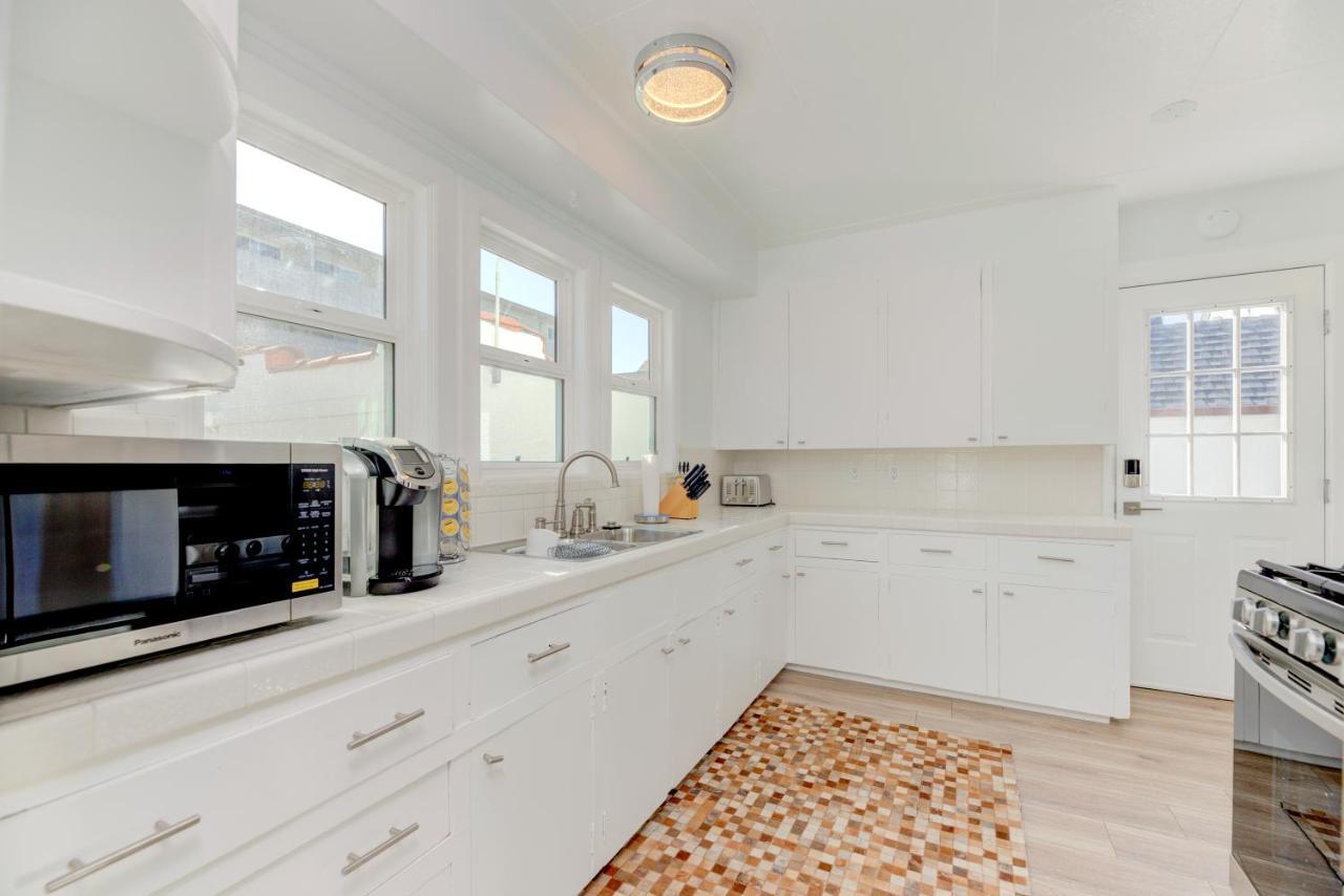Lovely White Beach House Redondo Beach Eksteriør billede