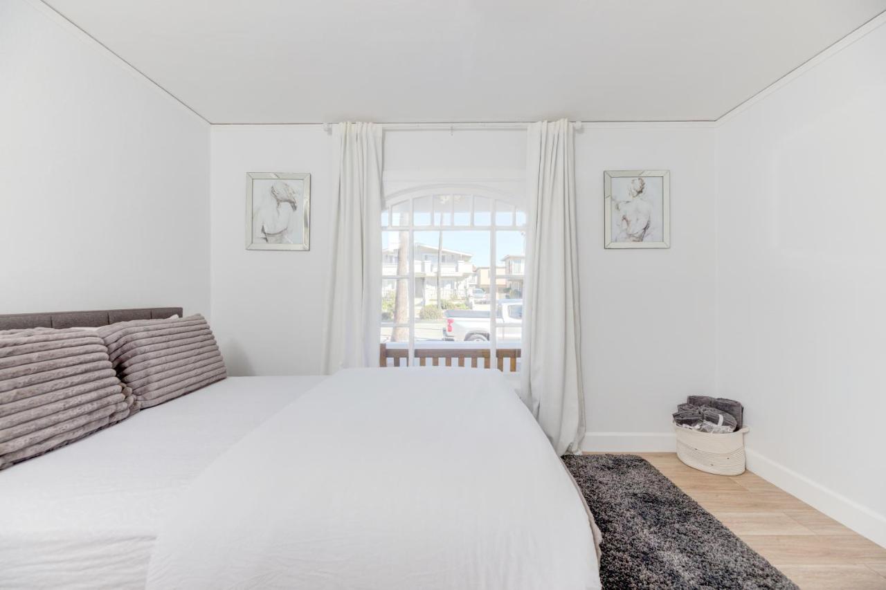 Lovely White Beach House Redondo Beach Eksteriør billede