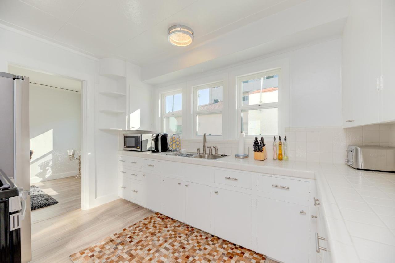 Lovely White Beach House Redondo Beach Eksteriør billede